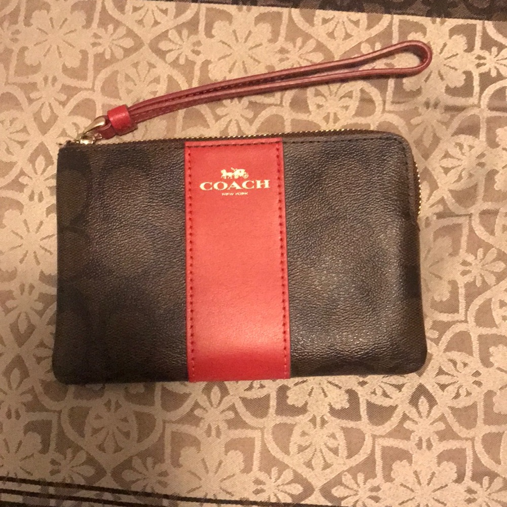 NWOT COACH❤️WRISTLET